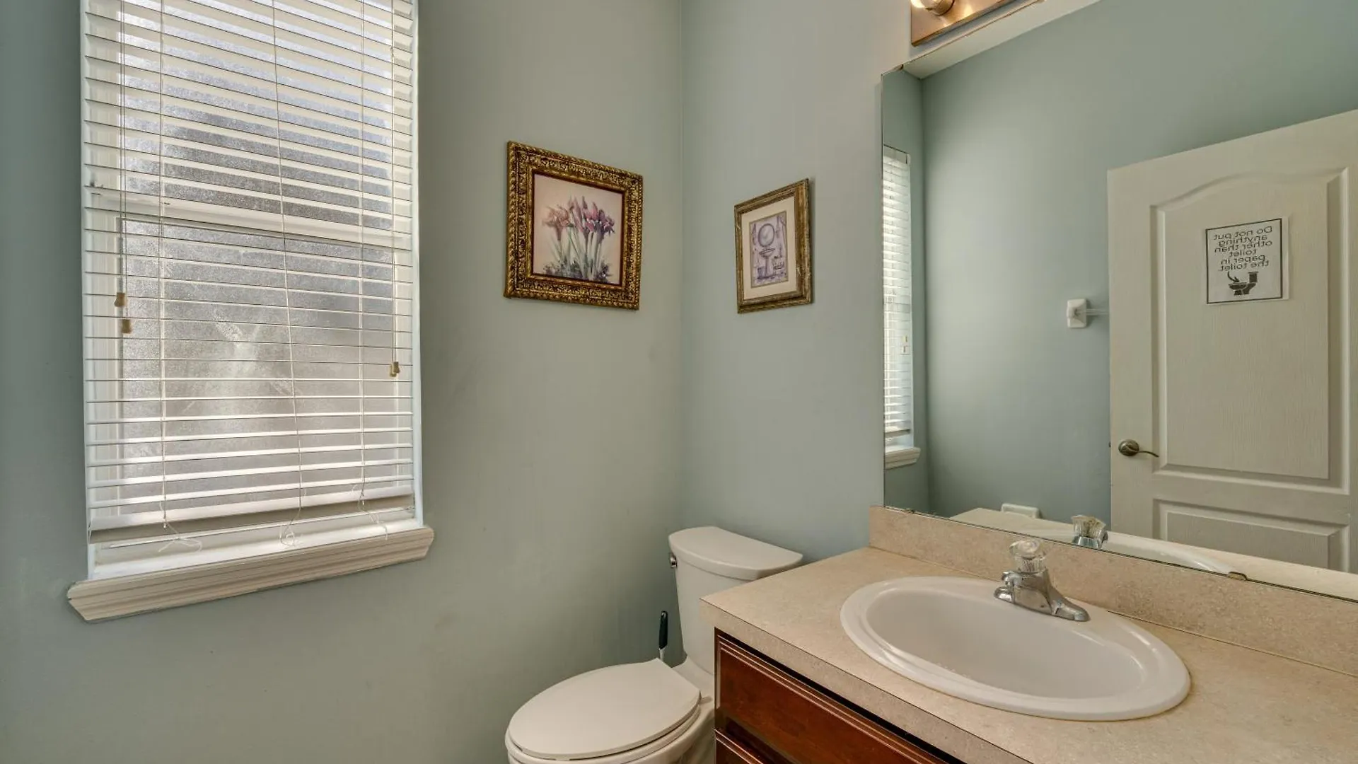 Elegant And Spacious Vacation Home! *