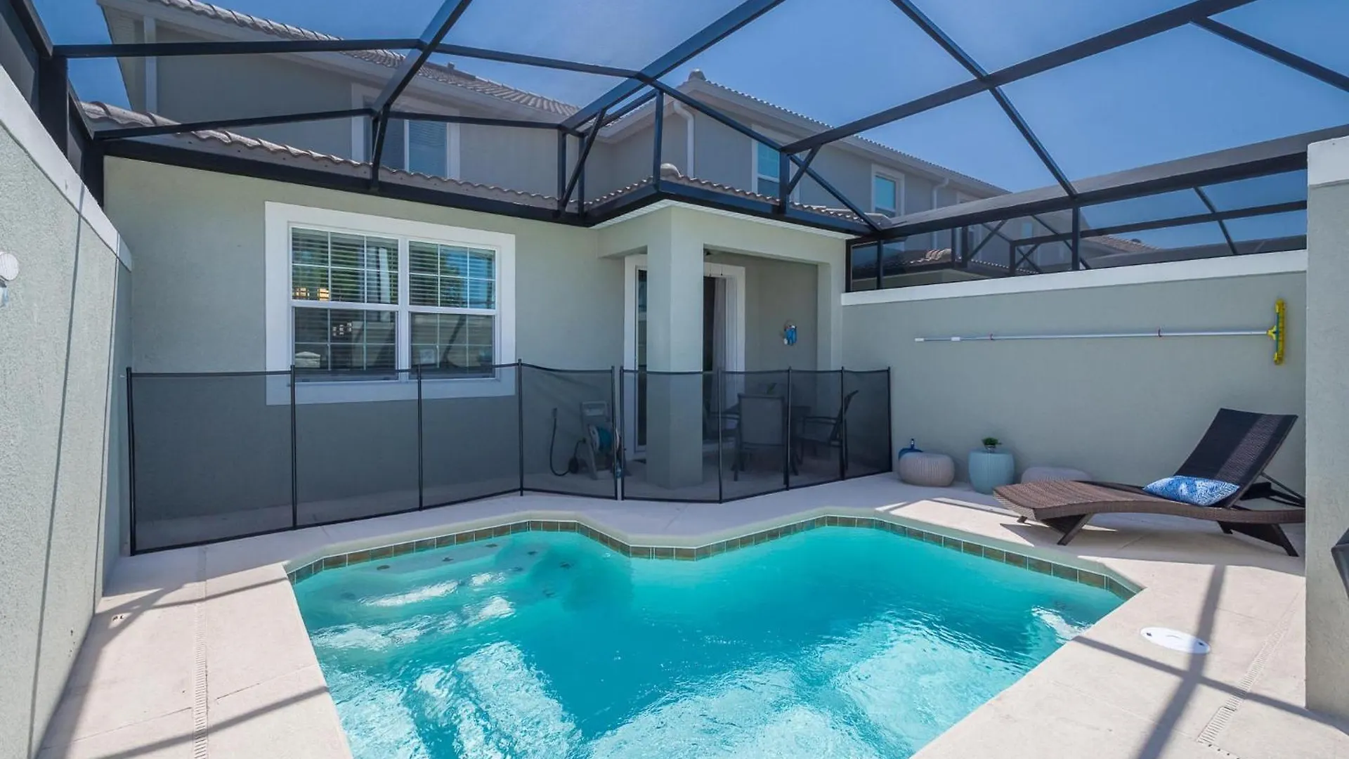 Hébergement de vacances 4975an Townhouse 5 Bedrooms & 4 Bathrooms + Pool Kissimmee