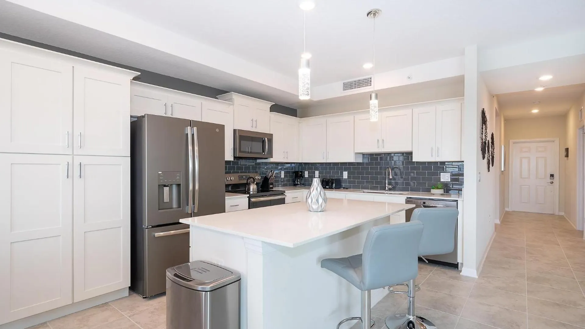 Daire 3111-302hm Storey Lake, 2/2 View