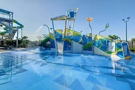Splendid Thematic 3br With Garage & Waterpark *