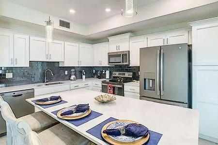 Holiday home Lovely Thematic 2br With 2 Clubhouses & Waterpark *