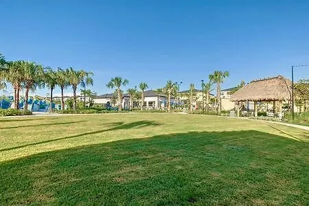 Splendid 2br With Game & Console * קיסימי