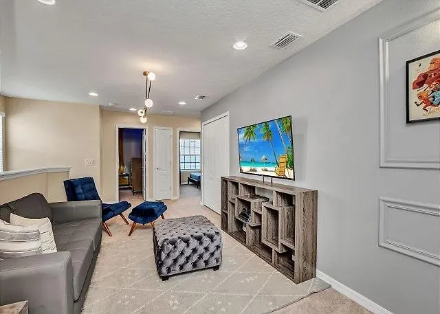 5 Bedroom - 4,5 Baths Windsor Westside 2414 Td *