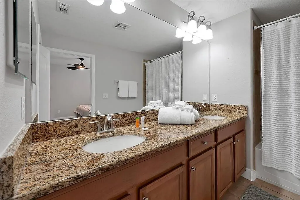 Nyaraló Just Renovated, Private Heated Pool, Access Kissimmee