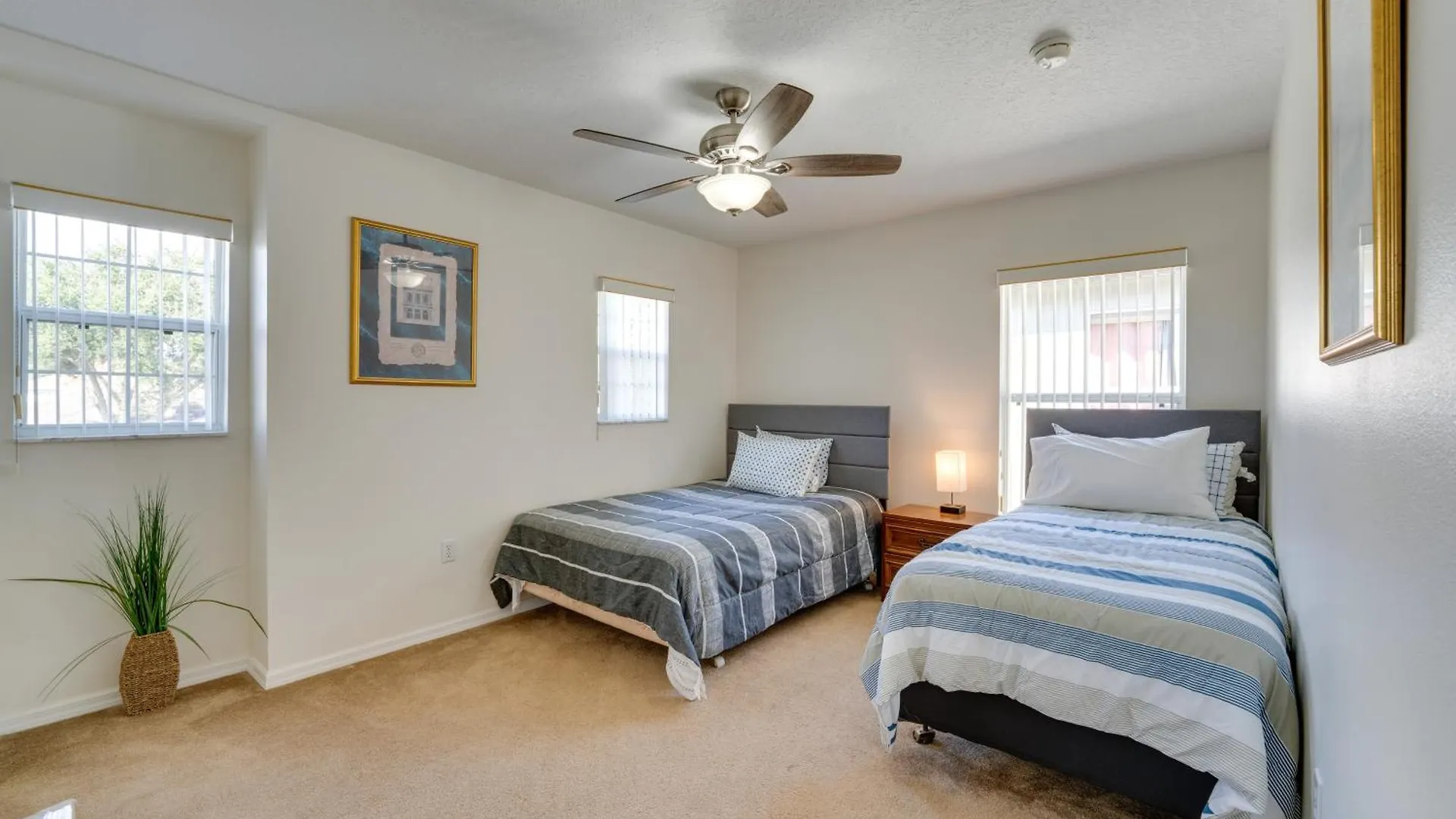 Spacious With Pool And Hot Tub About 22 Mi To Disney!