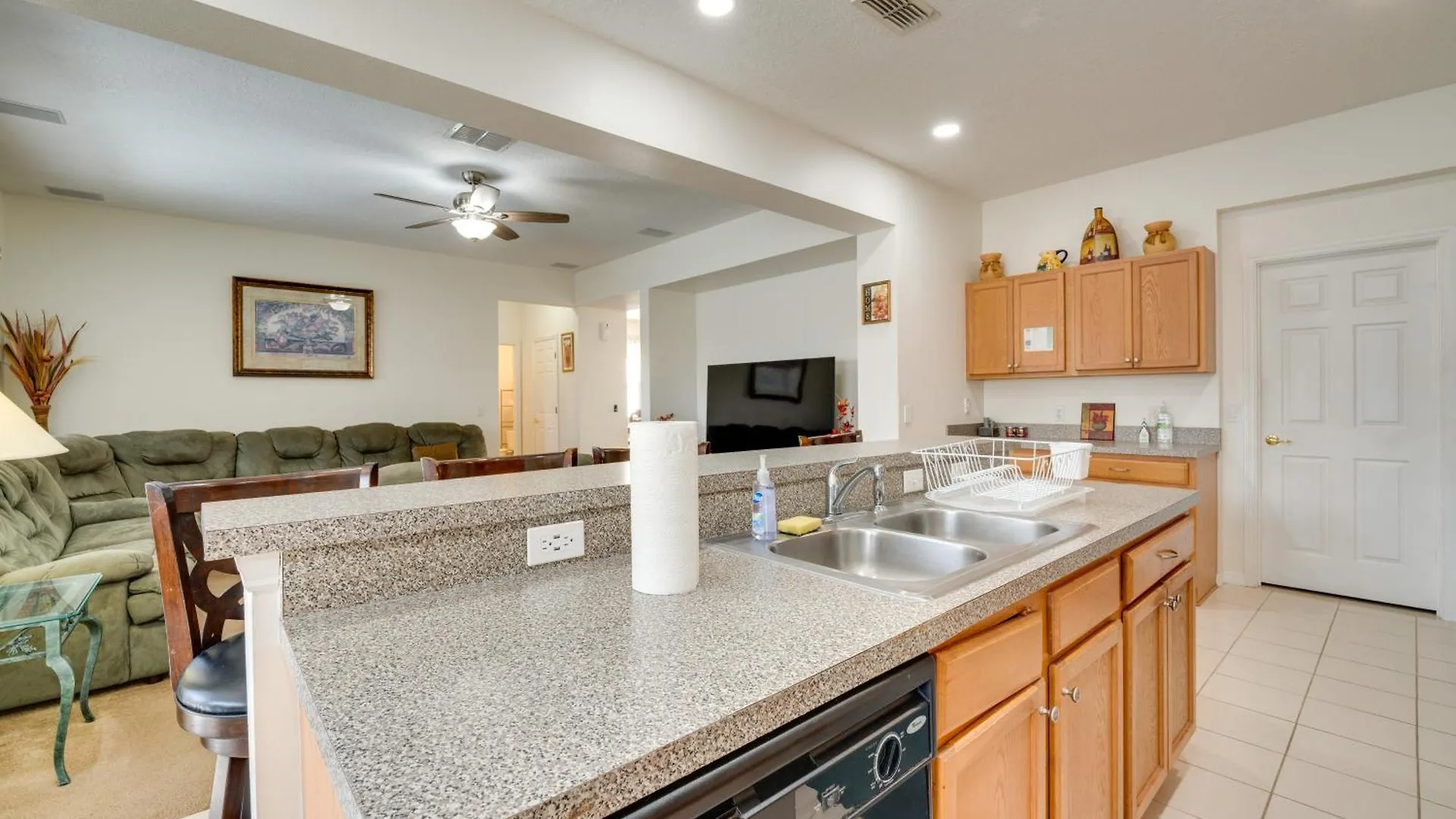 Spacious With Pool And Hot Tub About 22 Mi To Disney! * キシミー