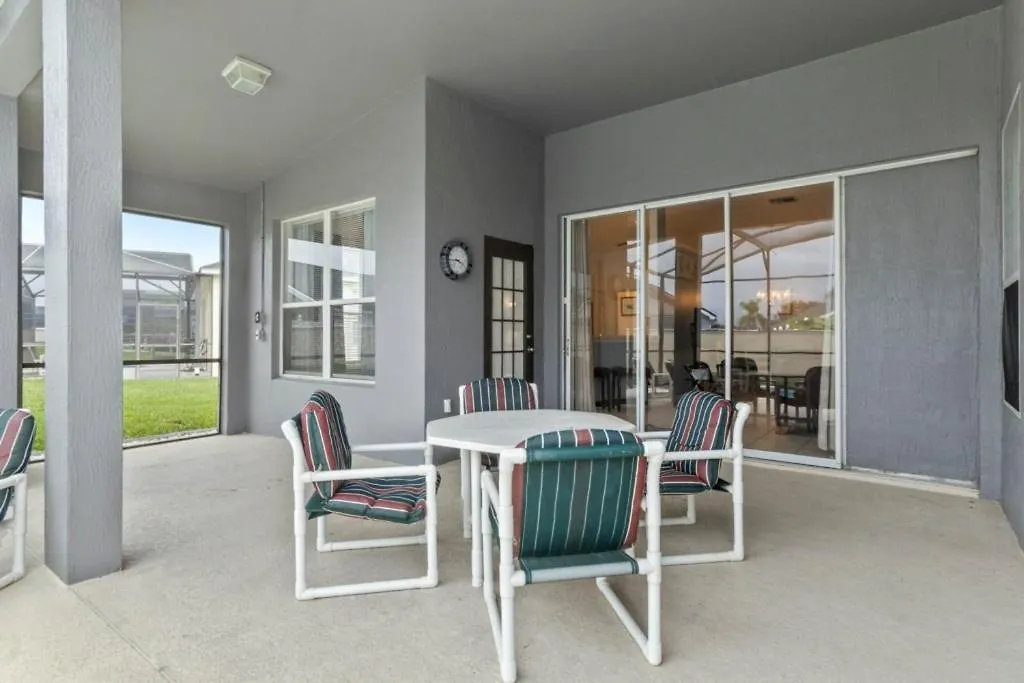 Villa 3br 2ba Private Pool Just Steps Away From