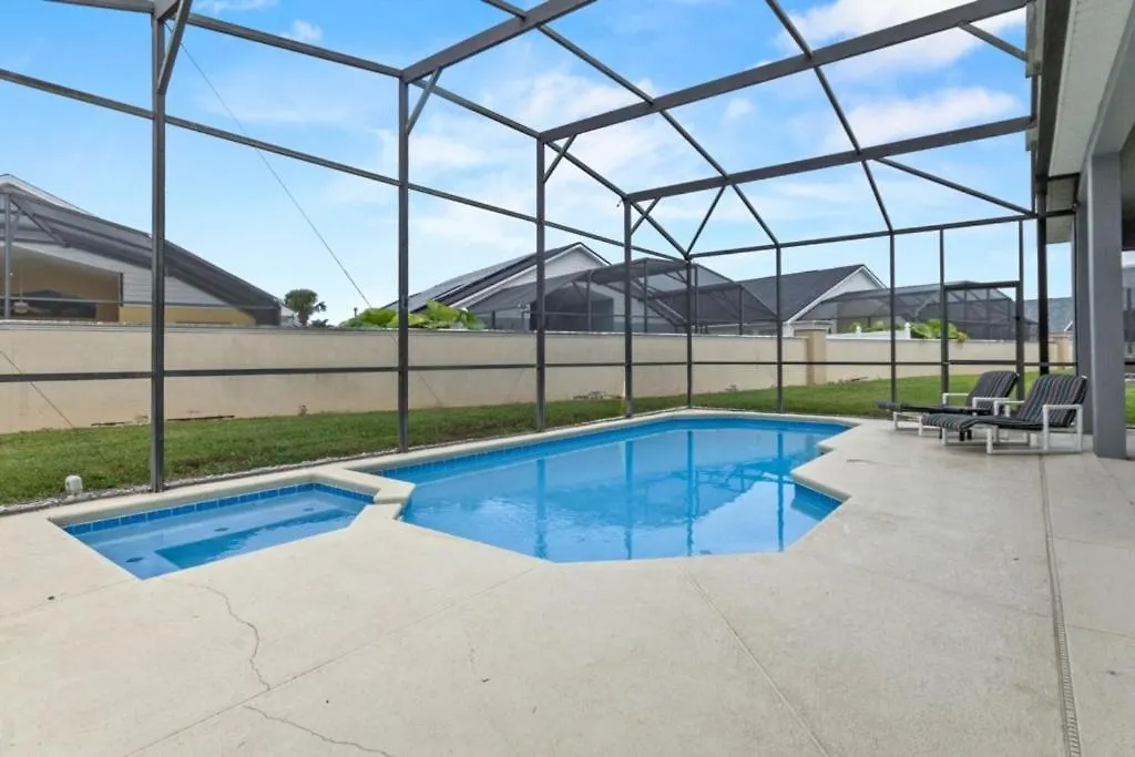 3br 2ba Private Pool Just Steps Away From Villa *