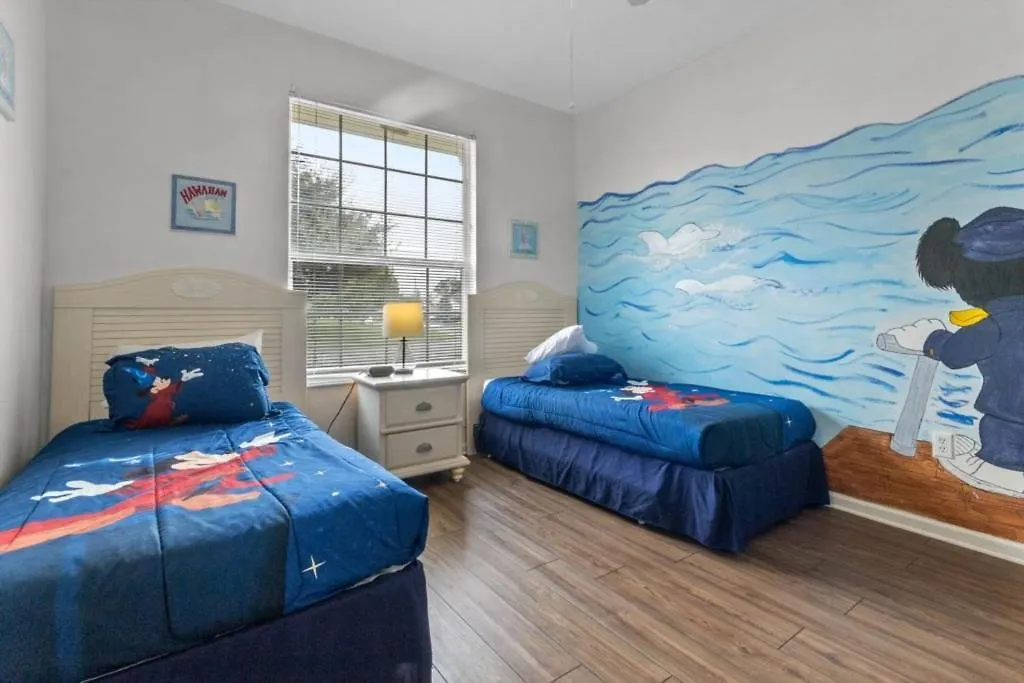 Villa 3br 2ba Private Pool Just Steps Away From *