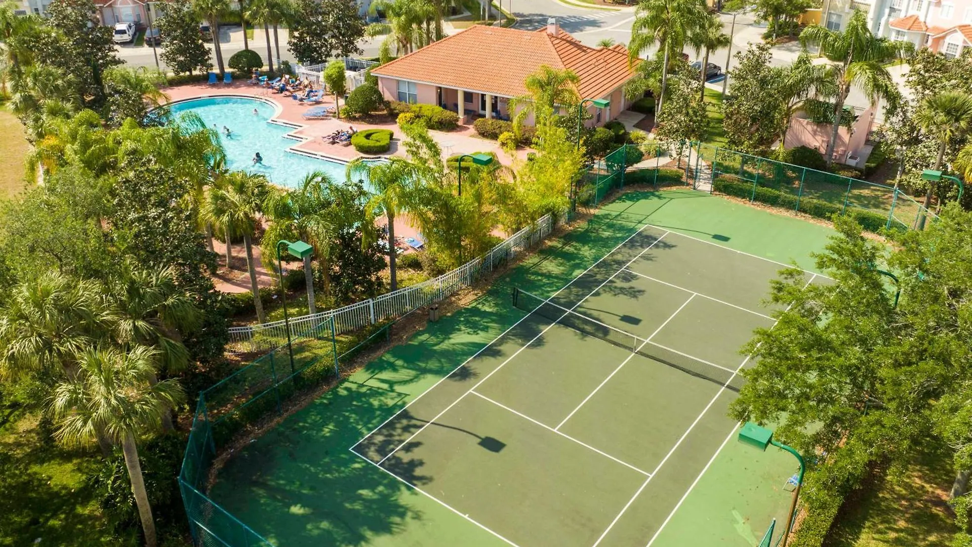 Amazing 3bd And 25bh 8 Miles From *