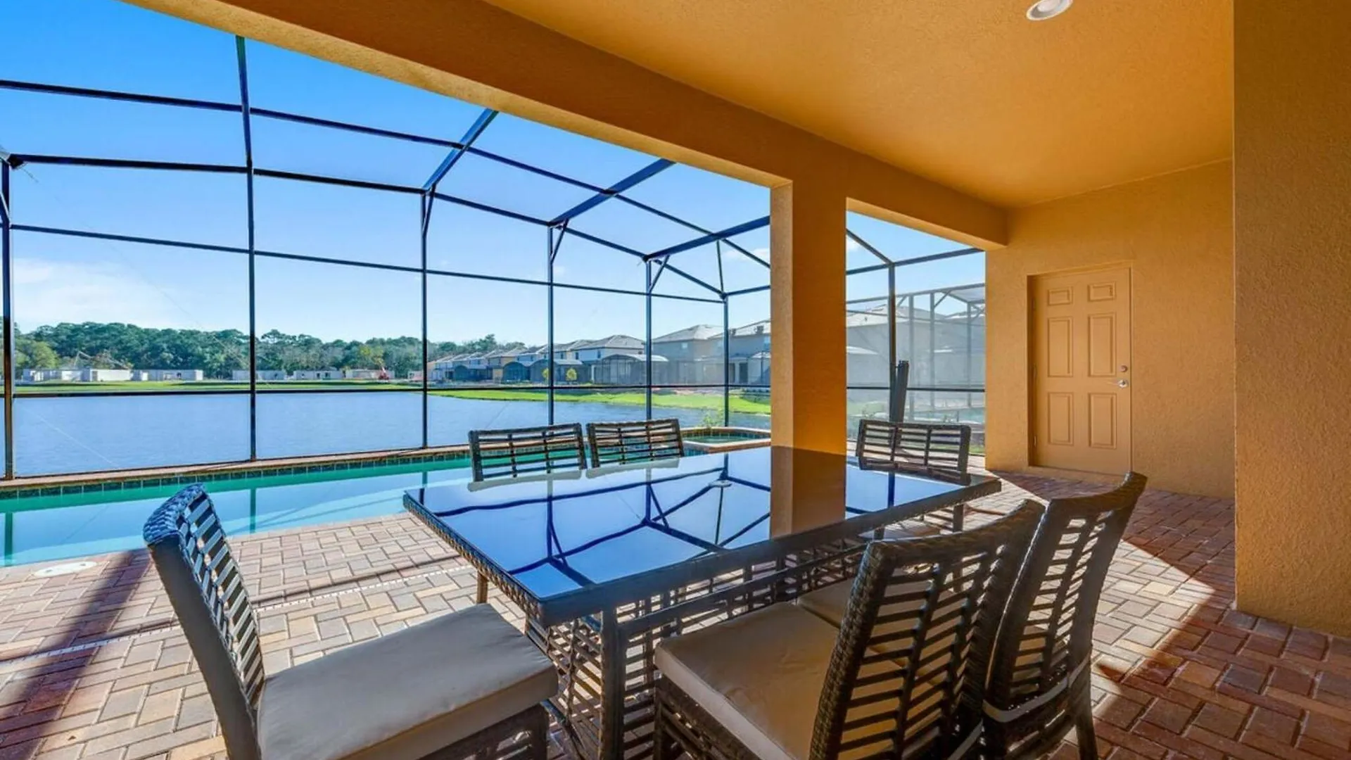 Indulge In A Lakefront Retreat 9 Bedrooms And World-class Amenities キシミー