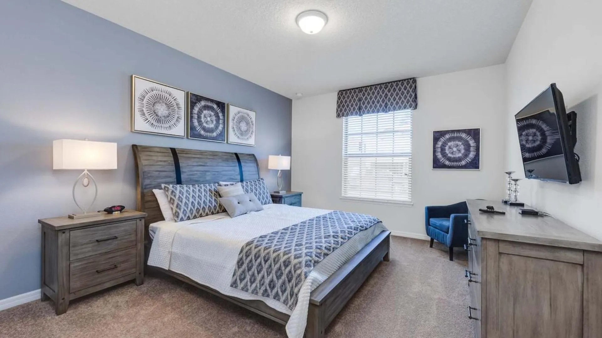 Indulge In A Lakefront Retreat 9 Bedrooms And World-class Amenities *