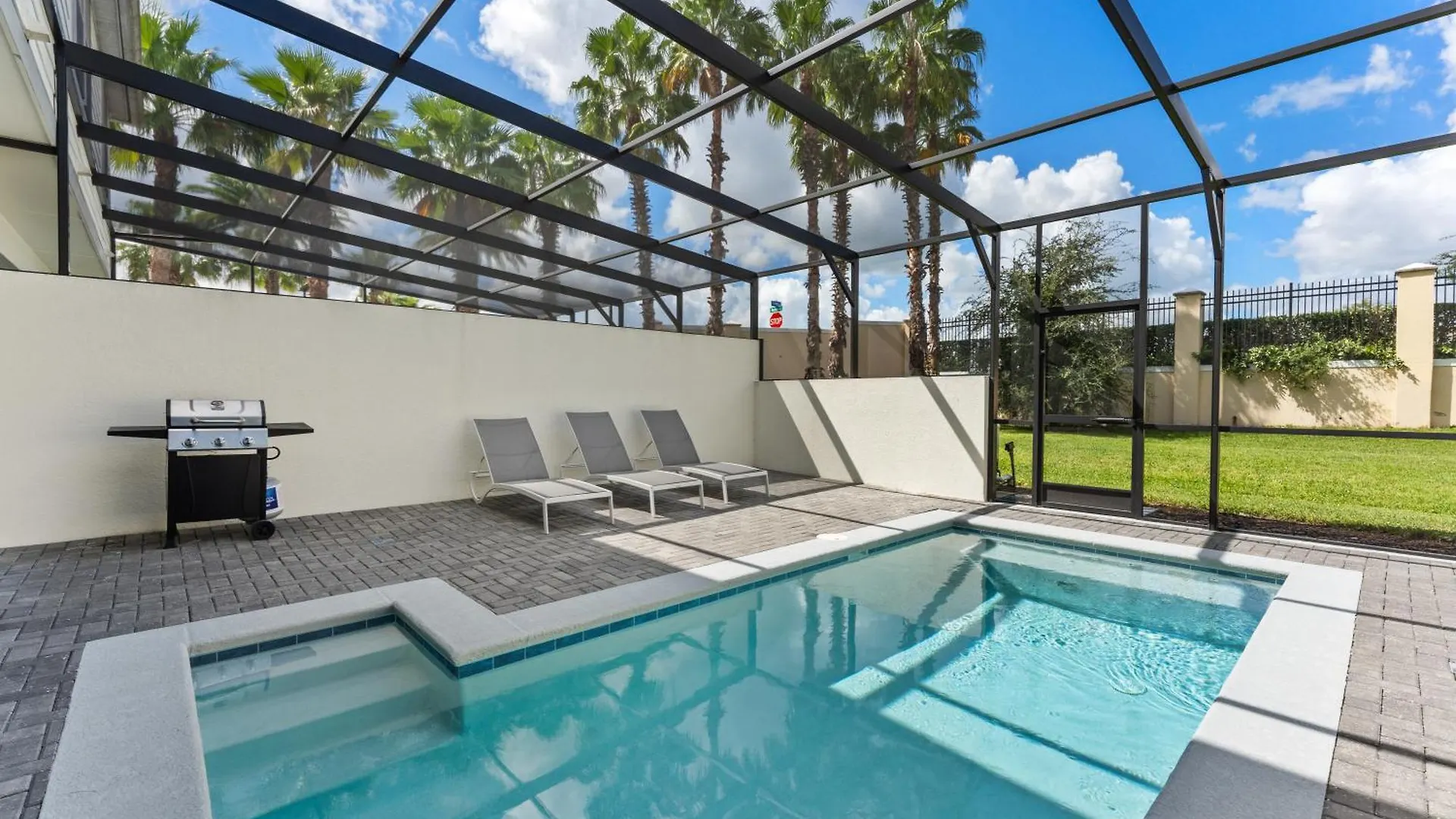 2402 Windsor Renovated Pool Heat Near 192 Disney Kissimmee