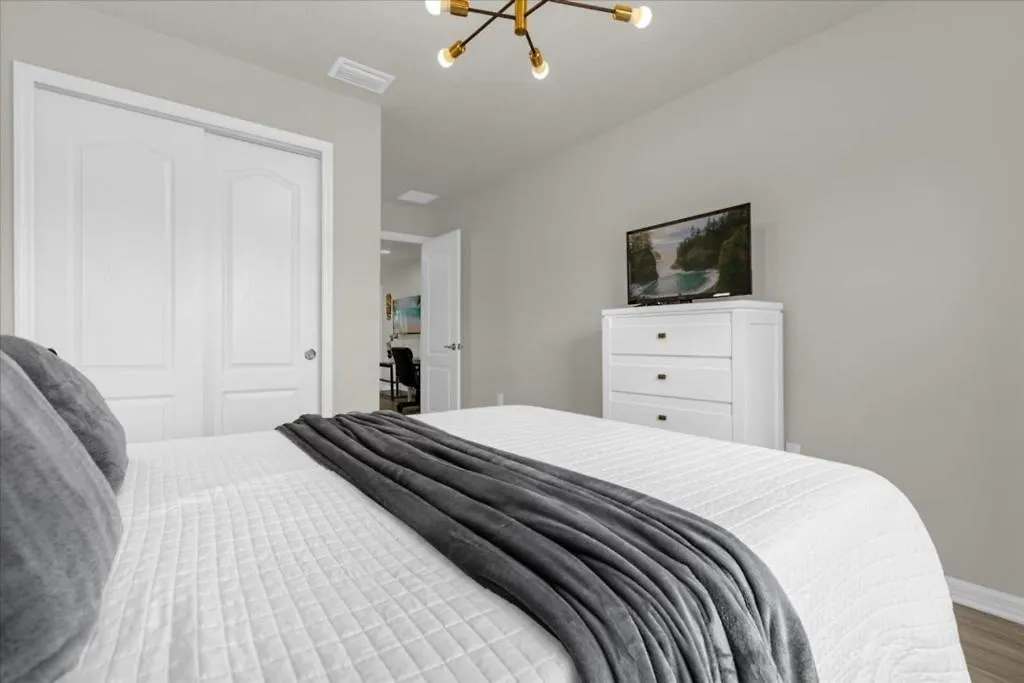 Holiday home 5 Bedroom-4,5 Bathroom Windsor At Ws 1998 Md *