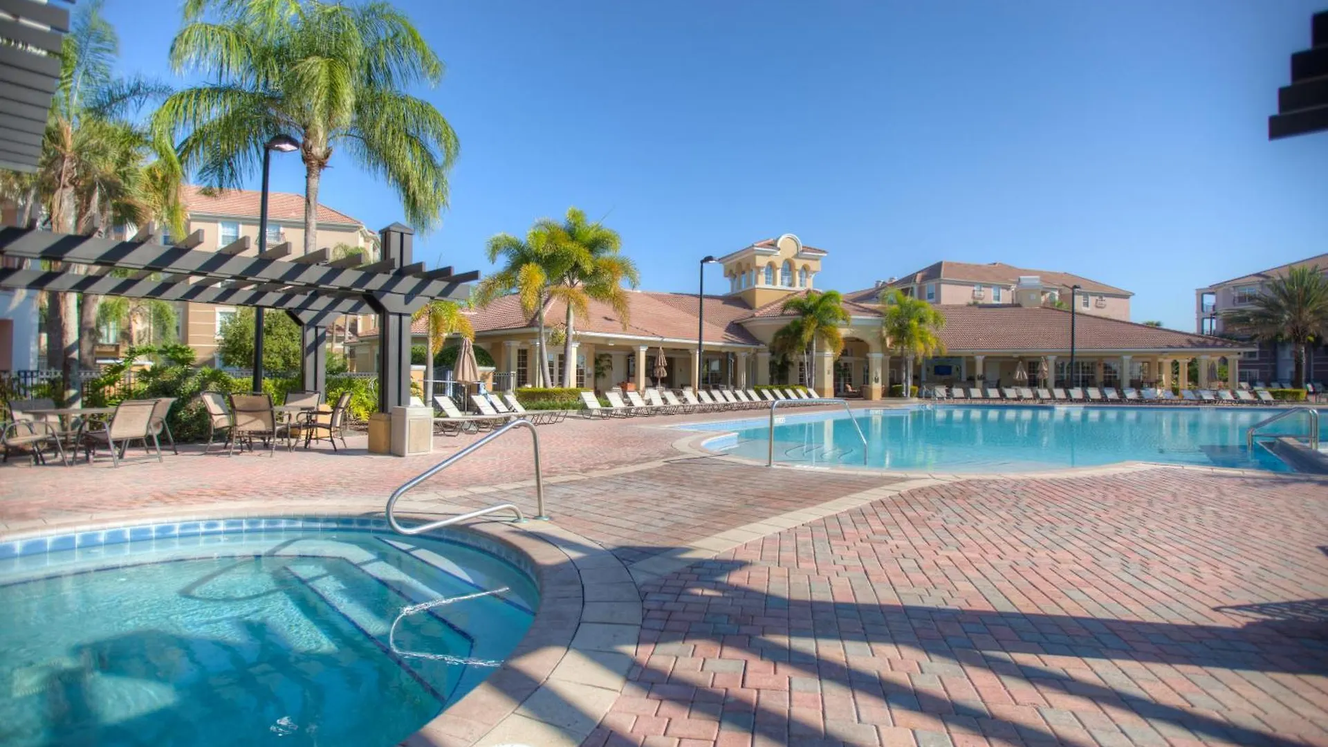 Lovely Townhome At Vista Cay Near Wdw Holiday home