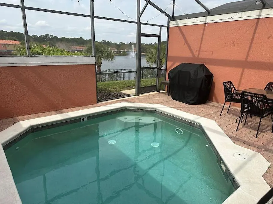 10 Min From 3 Bedrooms *