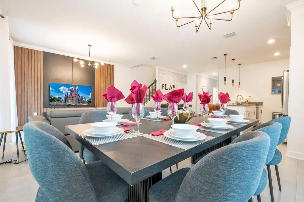 Stunning 5 Bd W Pool At Storey 2400 Tatil Evi