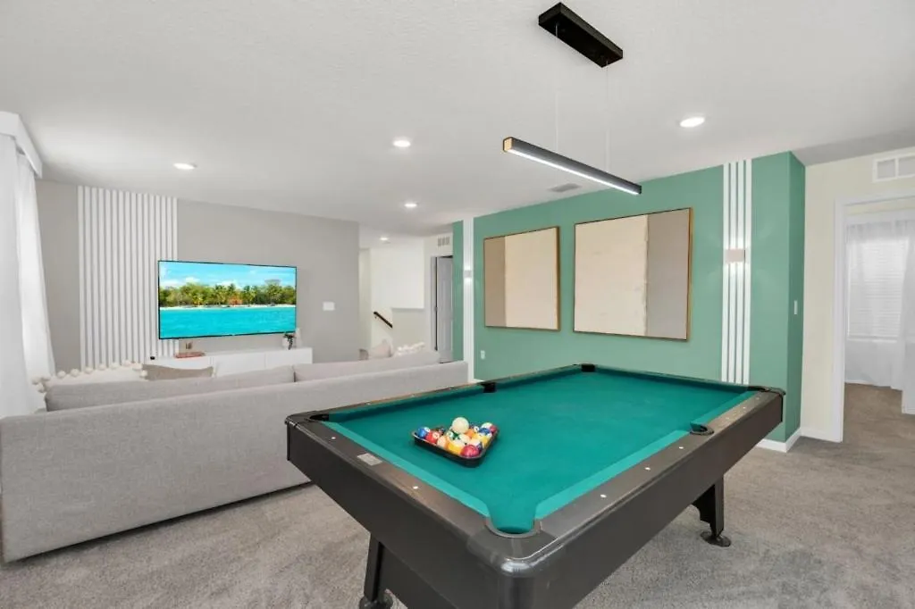 Vila Luxury 7 Bed With Pool 8923coco