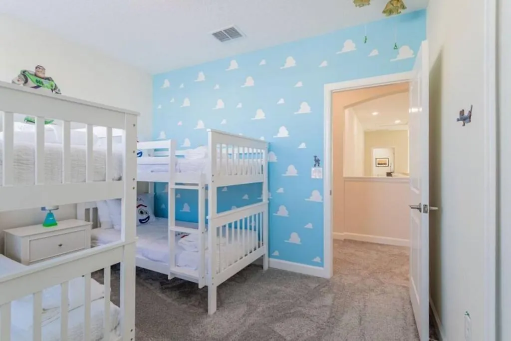 Beautiful 5 Bed Family With Game Holiday home Kissimmee
