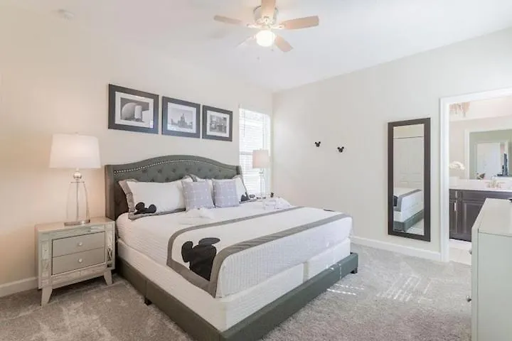 Beautiful 5 Bed Family With Game Kissimmee