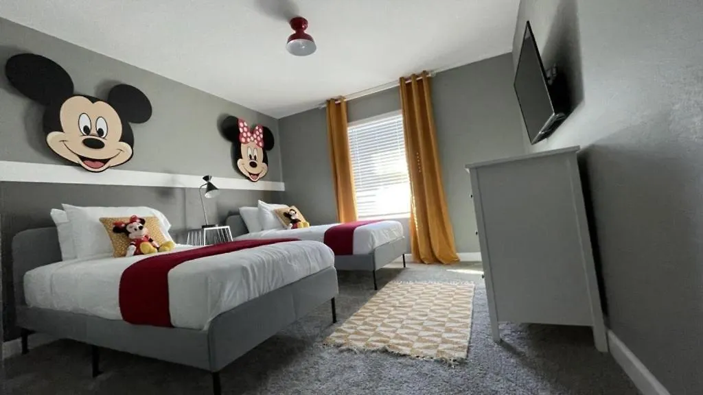 Relaxing 4 Bed Town With Splash Pool Townhouse * Kissimmee