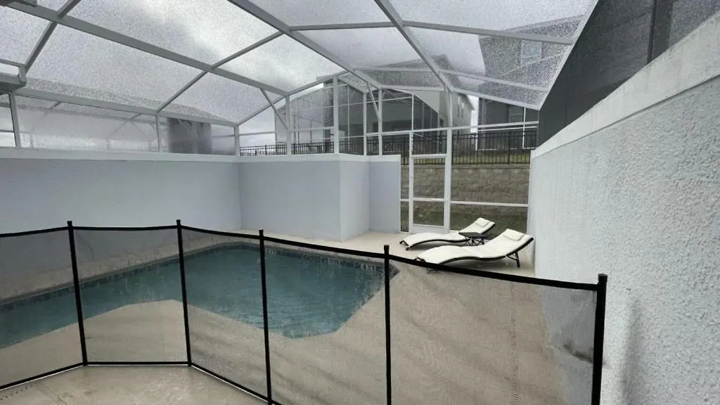 Relaxing 4 Bed Town With Splash Pool Townhouse * Kissimmee