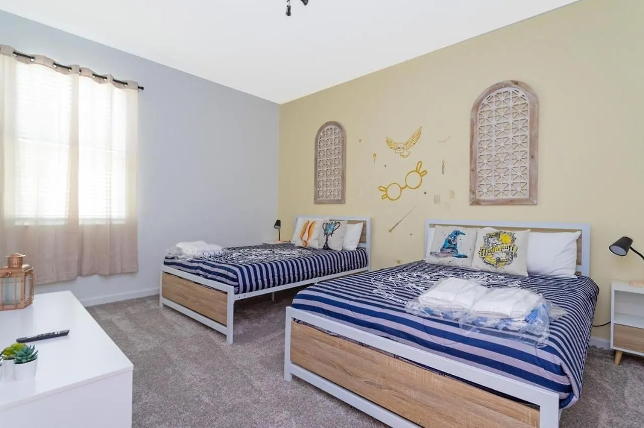 3 Bedroom 2.5 Ba Sleeps 10 Chg104 Villa