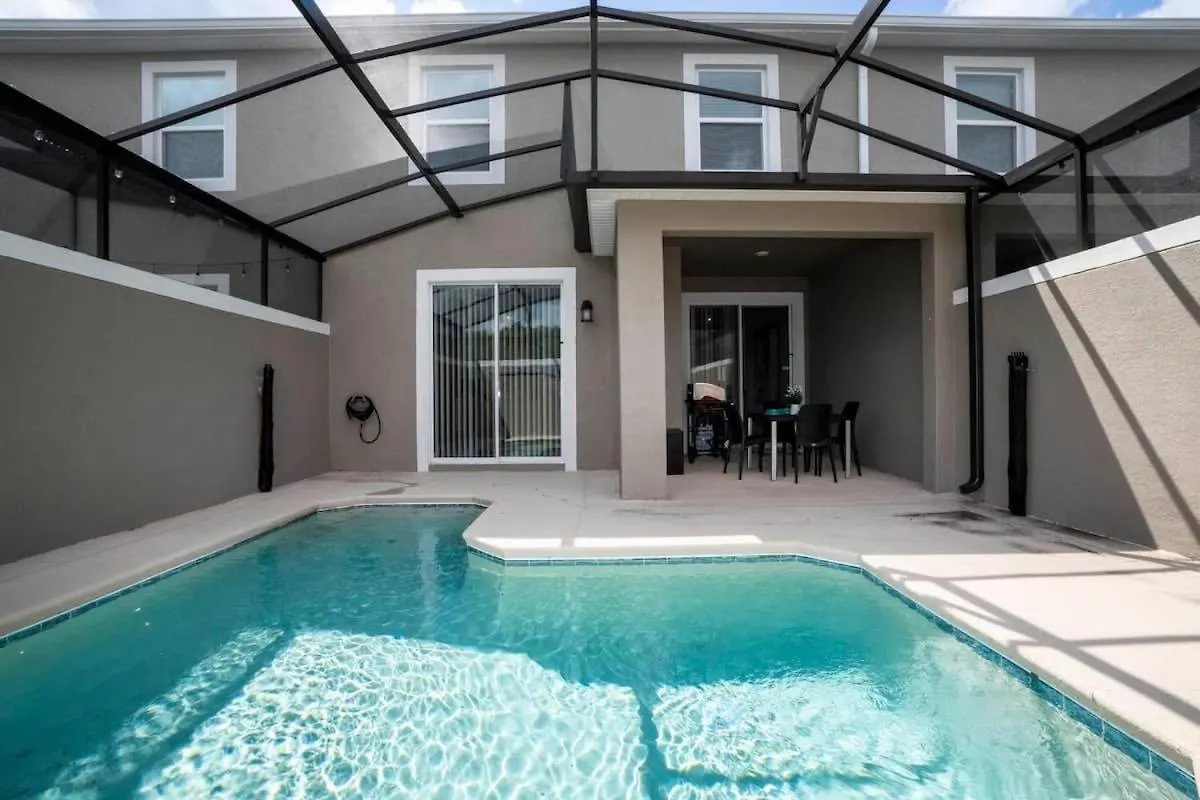Gorgeous 4bd Close To Disney With Pool At Storey Lake 4403 * Kissimmee
