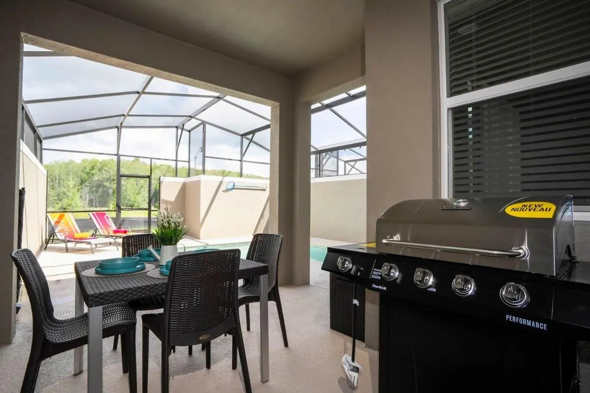 Nyaraló Gorgeous 4bd Close To Disney With Pool At Storey Lake 4403