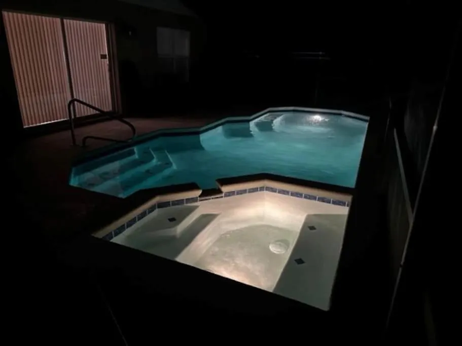 Queen Palms At Ellis Exclusive * Kissimmee