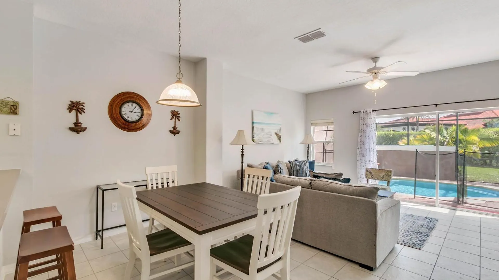 3 Bedroom- 2,5 Bathroom Bella Vida 4552 Al * Kissimmee