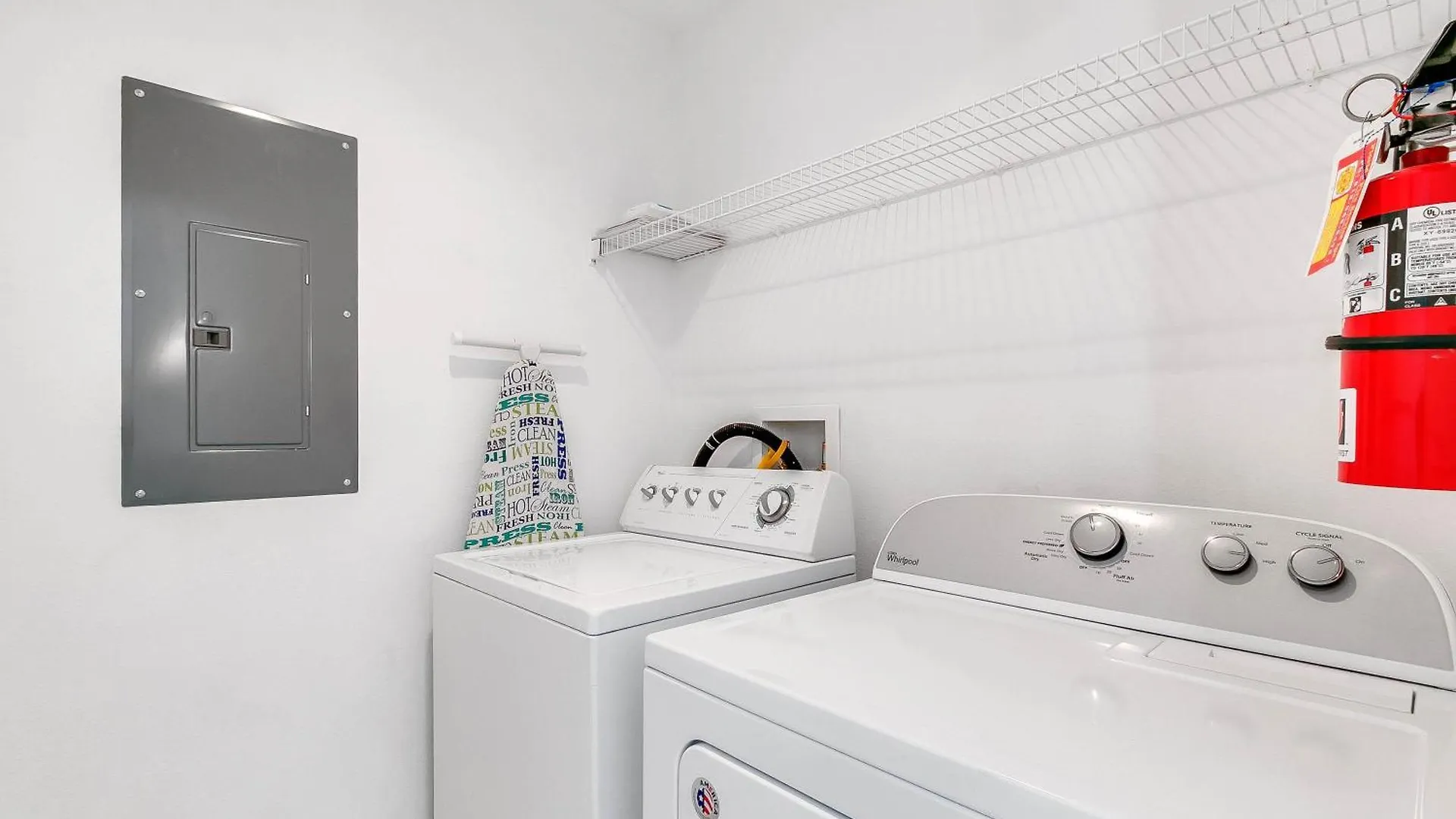3 Bedroom- 2,5 Bathroom Bella Vida 4552 Al *