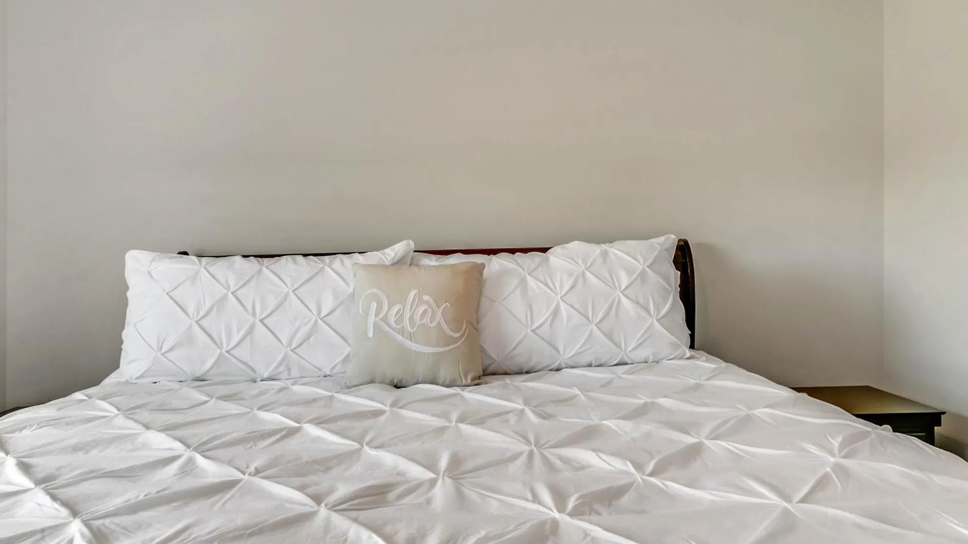 3 Bedroom- 2,5 Bathroom Bella Vida 4552 Al Kissimmee