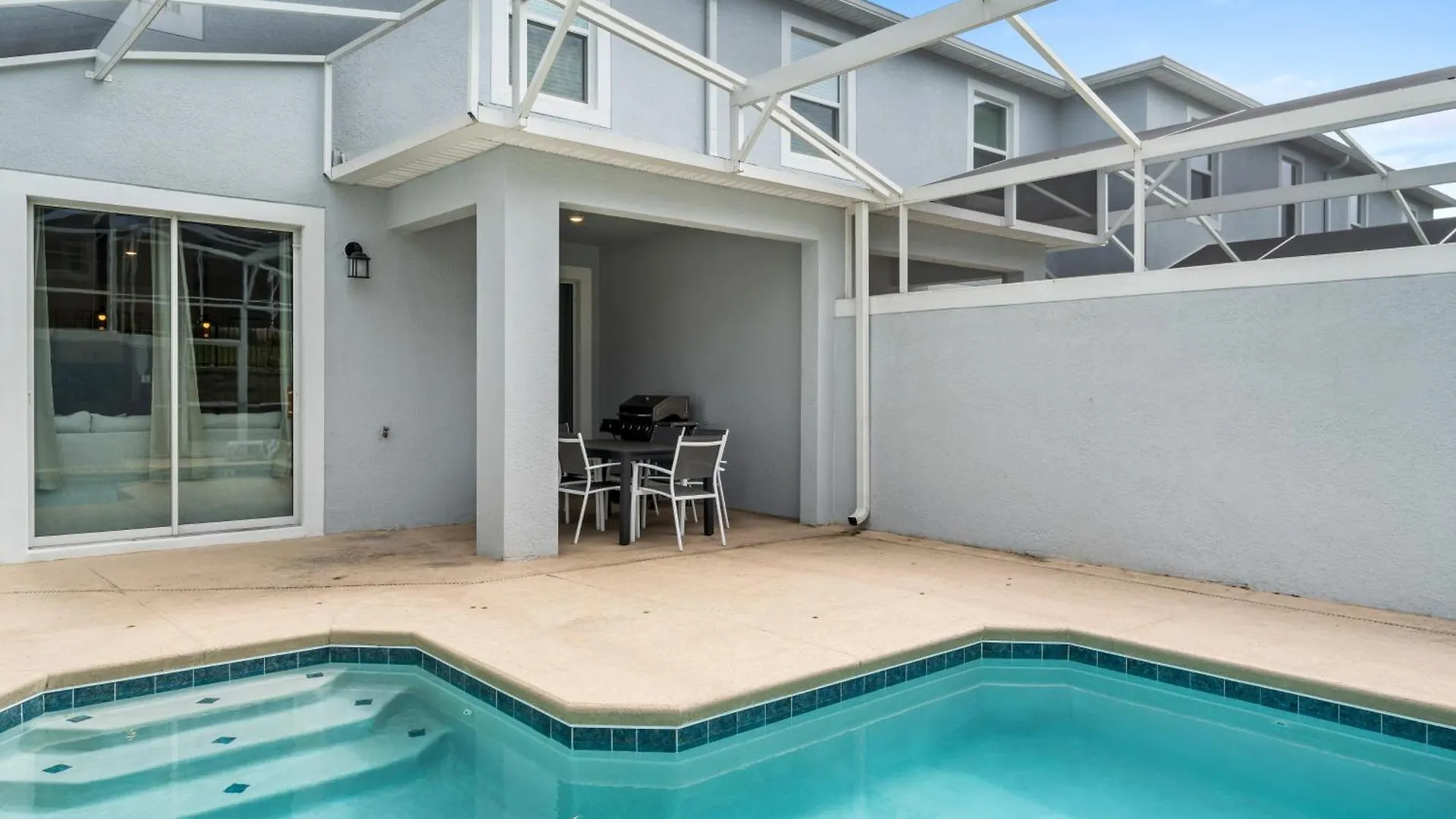 4 Bedroom Townhome Free Access To Amazing Chg109 度假居 *