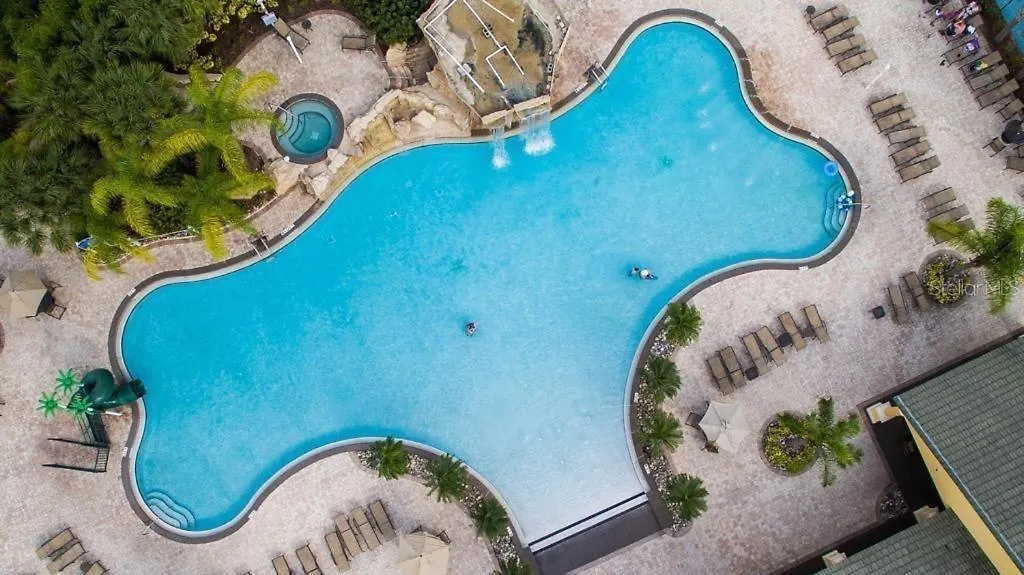 Hogwarts Hall • 5 Miles • Pool • Wifi