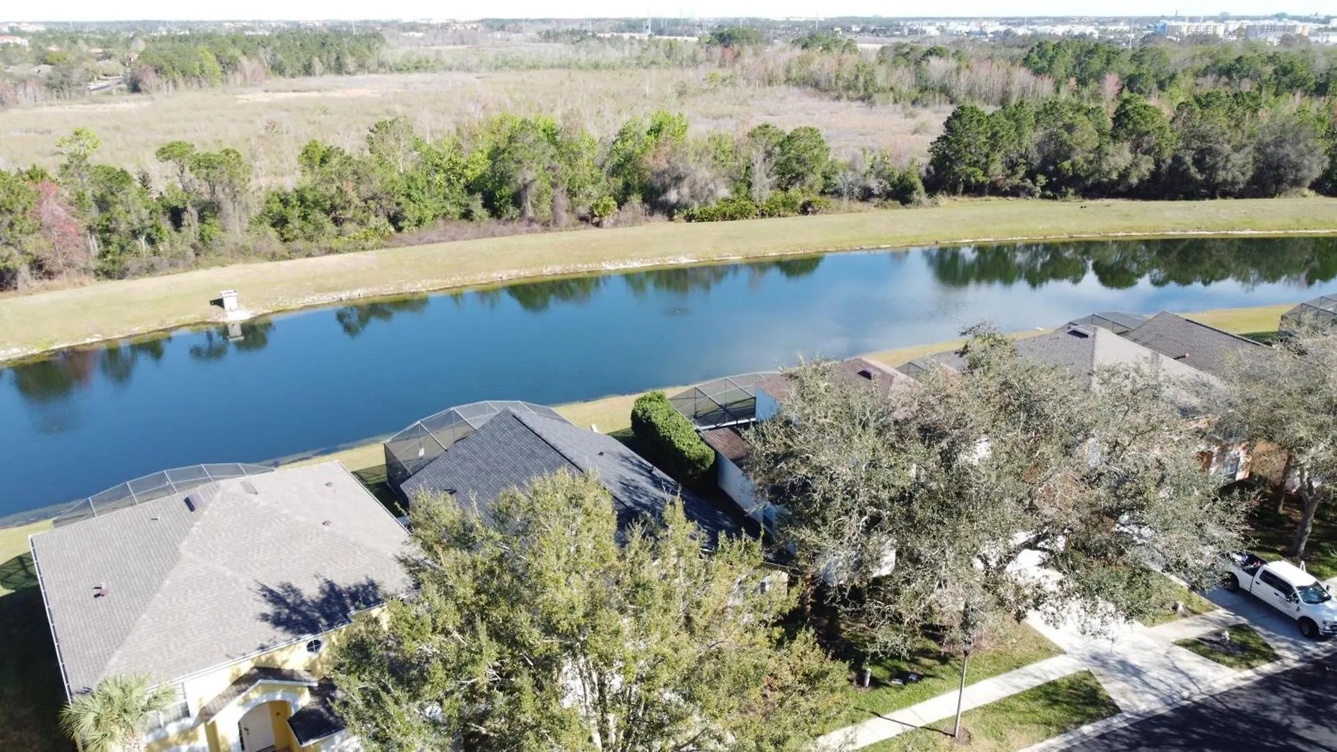 Willa Four Bed In Emerald Island Mins To