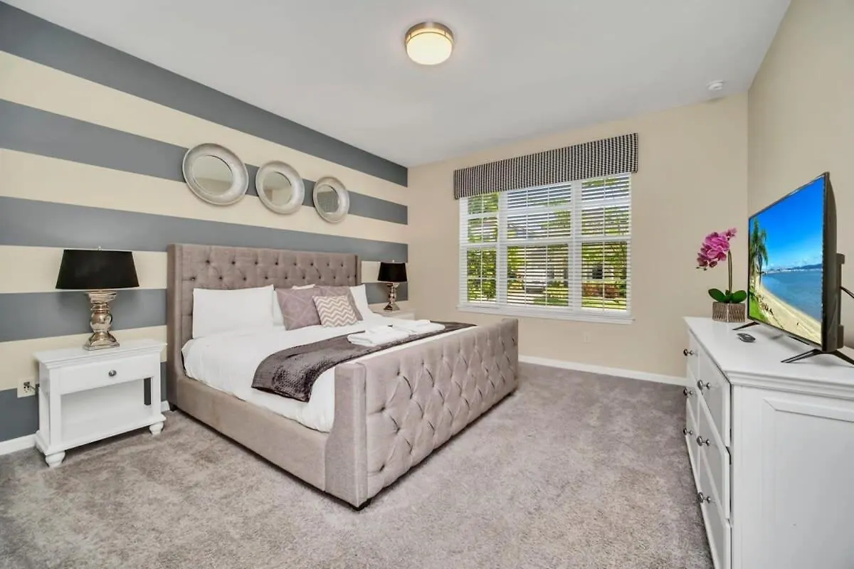 펜션 Avenger's, Frozen And Alice In Wonderland Themed Rooms! Private Pool And Modern Decor! *