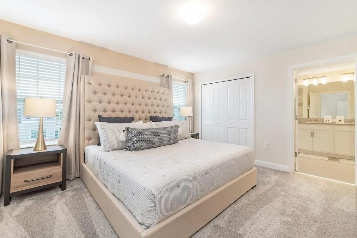 Magic With Themed Bedrooms And Private Pool Holiday home