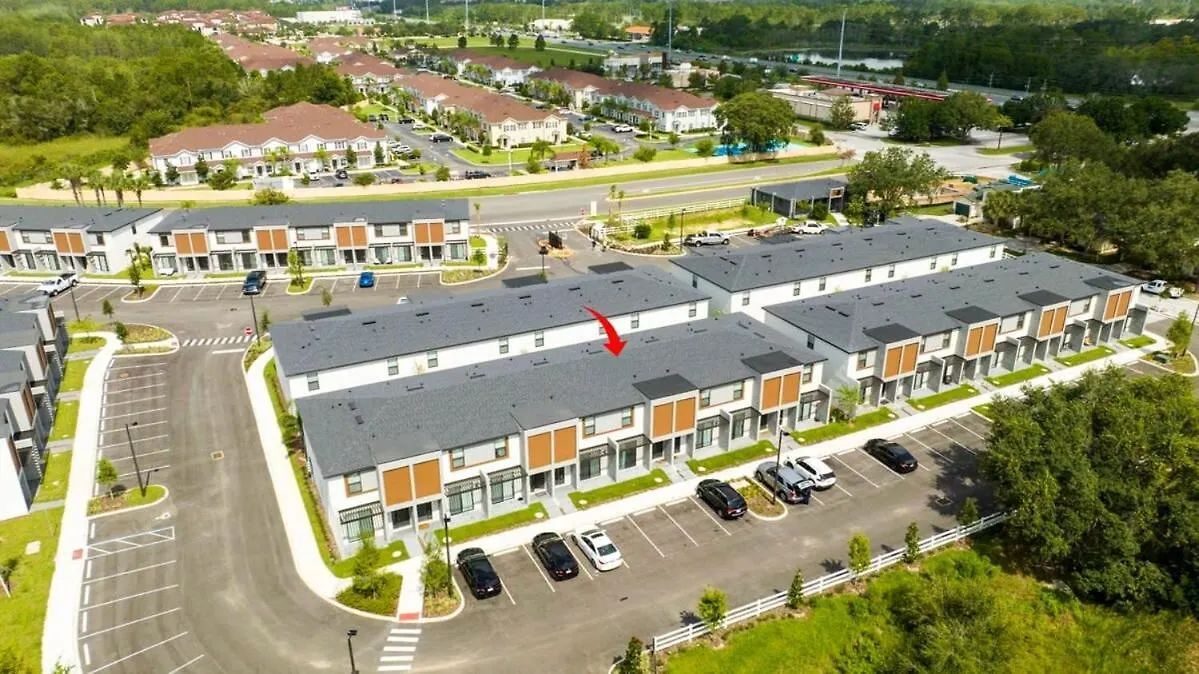 Marvelous 3bd Close To W Gameroom At The Hub 3409