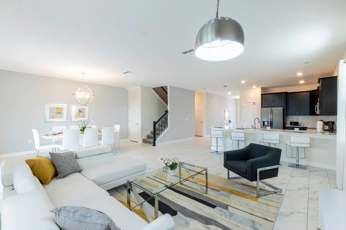 Ferienhaus Getaway Delight-8 Bedrooms, Pool & Great Location