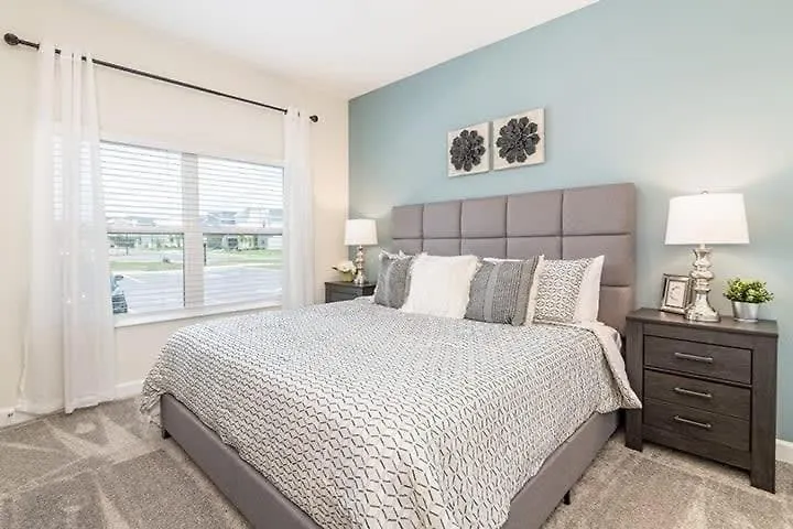 Chic Spacious With Private Pool Ideal Location Дом отдыха