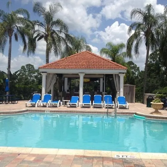 Pineapple Harbor Holiday home *
