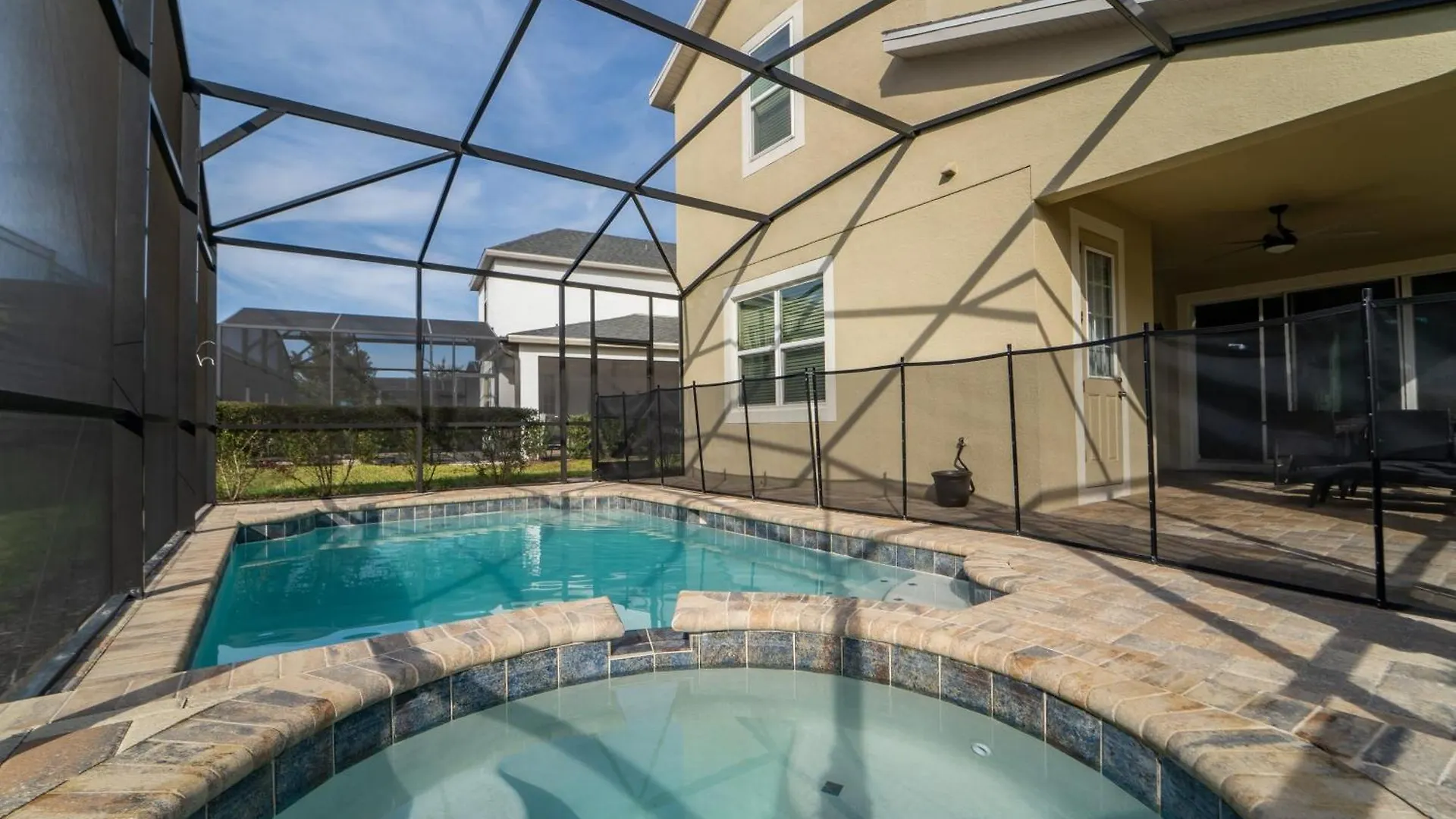 Сasa de vacaciones Relaxation Awaits At Allevo Homes *