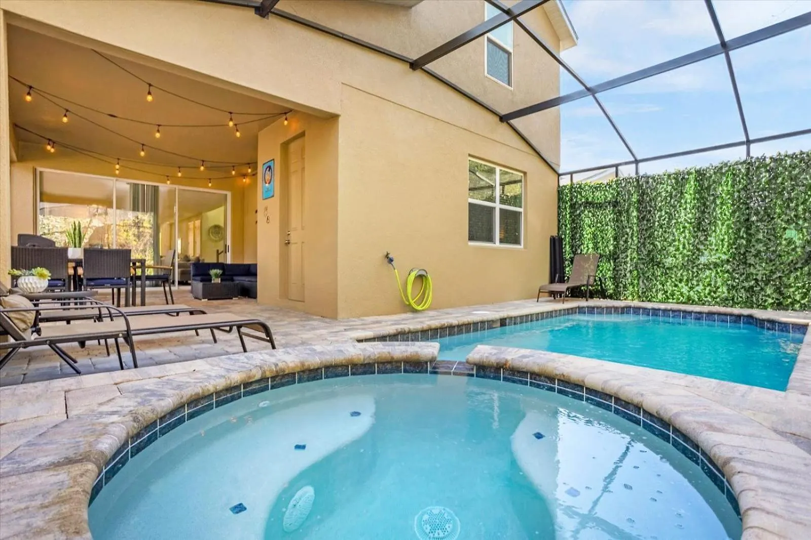 Prázdninový dům 20-guest W Hottub-pool-bbq-arcade Kissimmee