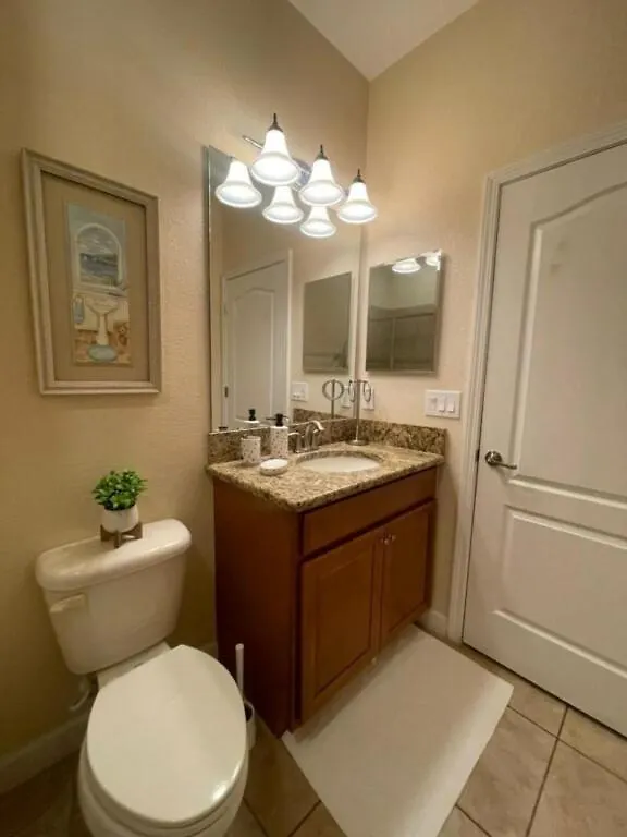 Amazing 4 Bedroom 3 Bath At Paradise Palm *
