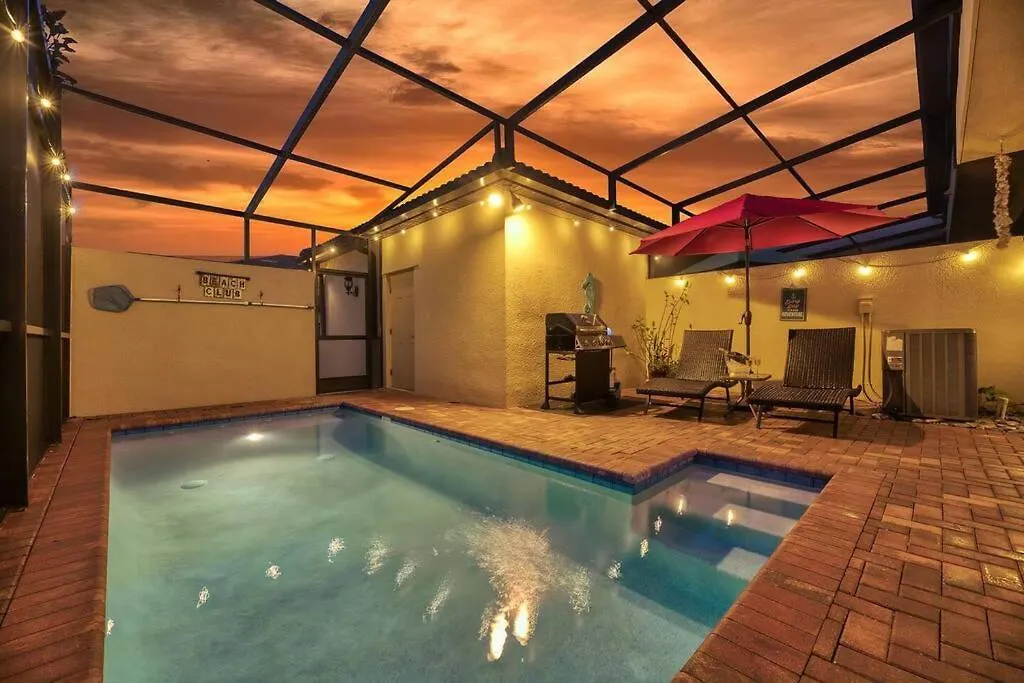 Stunning W/pool & Free Access 度假居 基西米