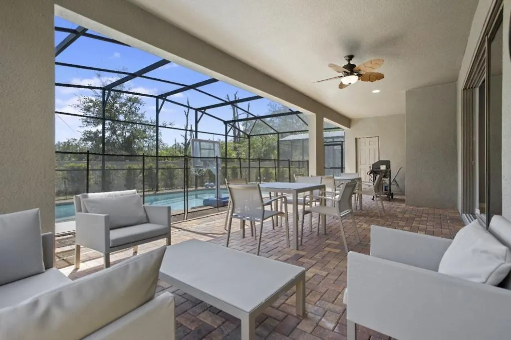 8 Bedroom- 6 Bathroom Windsor At Westside 8904bc Holiday home *