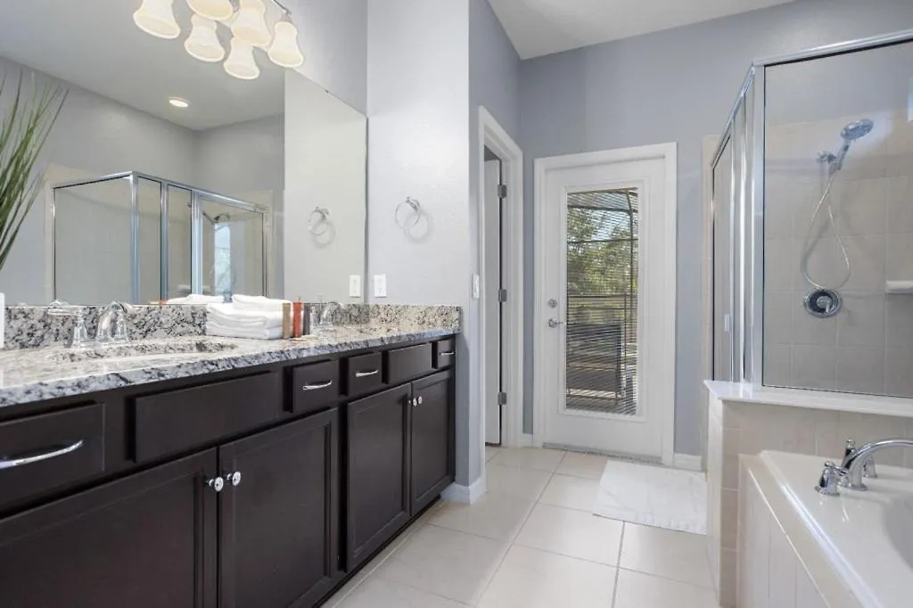 8 Bedroom- 6 Bathroom Windsor At Westside 8904bc Holiday home *