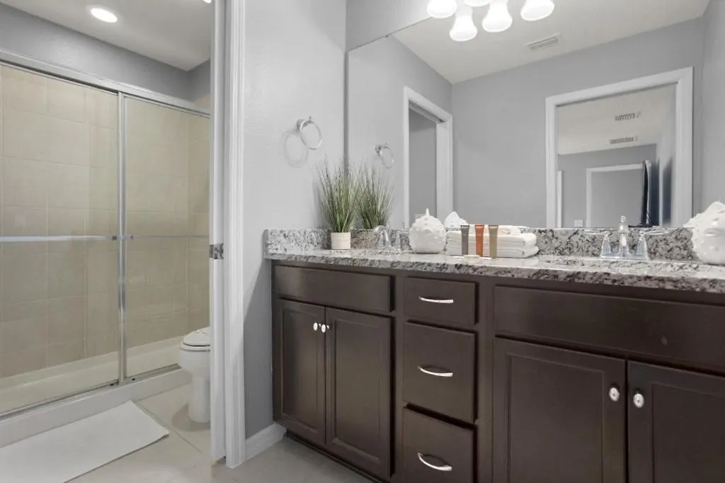 8 Bedroom- 6 Bathroom Windsor At Westside 8904bc *