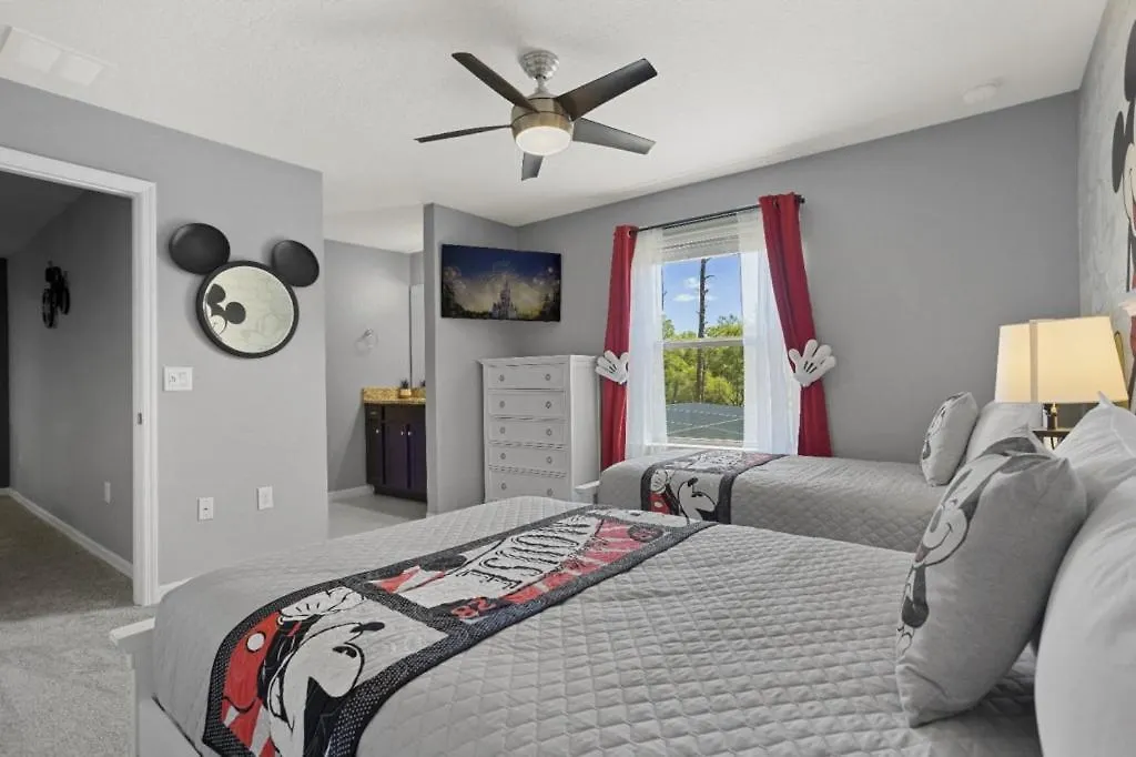 Holiday home 8 Bedroom- 6 Bathroom Windsor At Westside 8904bc Kissimmee